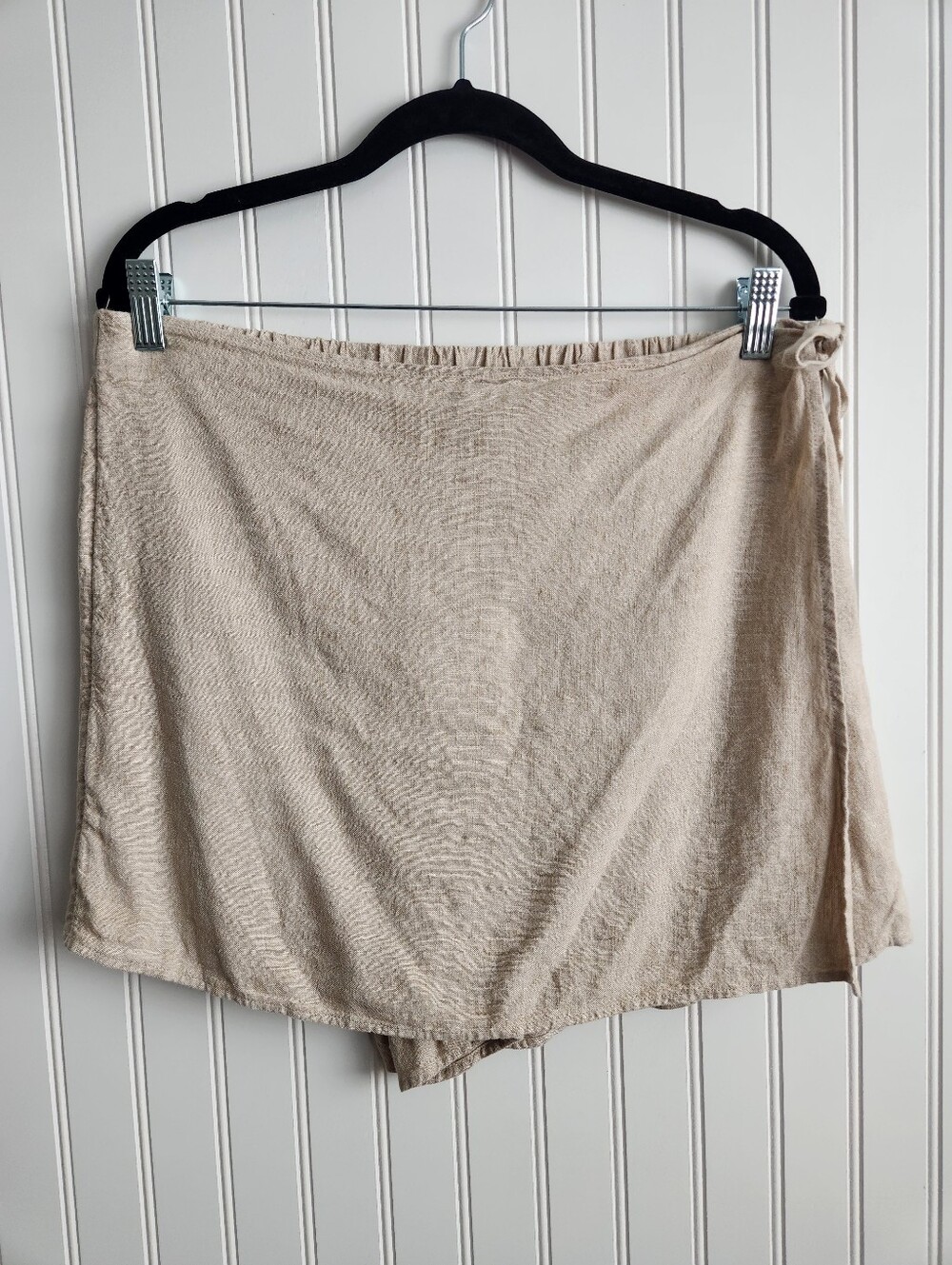 NEW OLD NAVY Oatmeal Front Wrap Mini Length Natural Linen Blend Skort Large